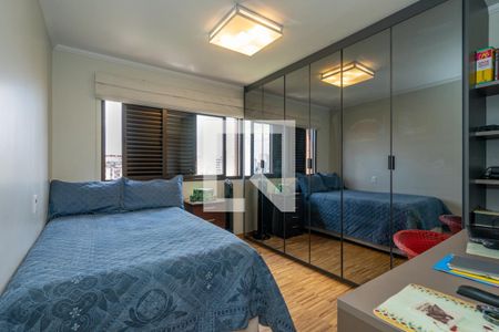 Apartamento à venda com 193m², 3 quartos e 4 vagasSuíte 2