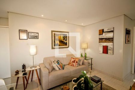 sala de apartamento à venda com 2 quartos, 56m² em Pompéia, Belo Horizonte