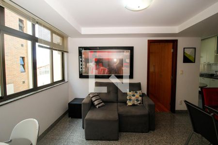 Sala de apartamento para alugar com 1 quarto, 46m² em Funcionários, Belo Horizonte