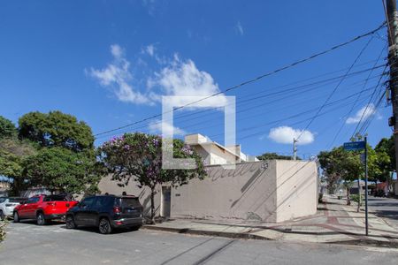 Casa à venda com 180m², 3 quartos e 4 vagasFachada