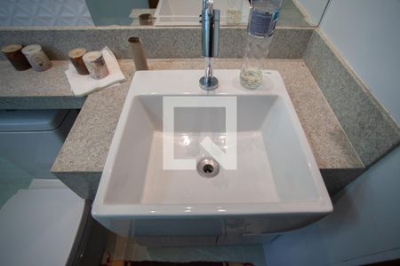 Casa à venda com 180m², 3 quartos e 4 vagasBanheiro da Suíte