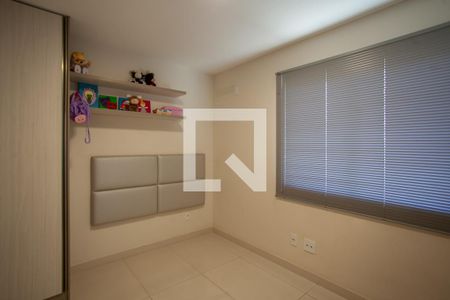 Casa à venda com 180m², 3 quartos e 4 vagasQuarto 2