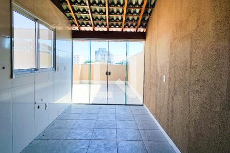 Apartamento à venda com 100m², 2 quartos e 1 vagaCobertura