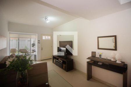 Sala de casa de condomínio para alugar com 3 quartos, 140m² em Jardim Itu, Porto Alegre