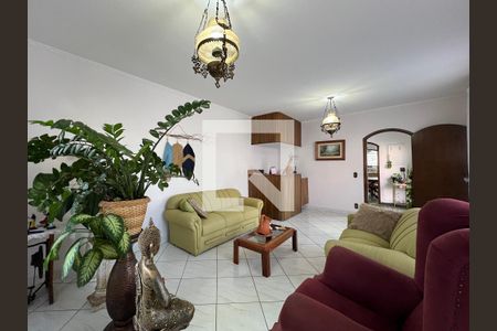 Sala 1 de casa para alugar com 3 quartos, 295m² em Vila Clayton, Valinhos