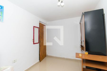 Quarto 1 de casa para alugar com 2 quartos, 100m² em Parque Savoy City, São Paulo