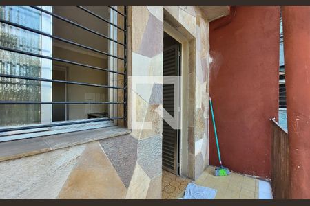 Casa para alugar com 37m², 1 quarto e sem vaga Casa para alugar com 37m², 1 quarto e sem vagaEntrada