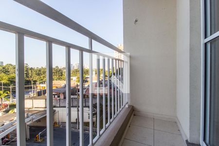 Sacada de apartamento para alugar com 1 quarto, 59m² em Jardim Tupanci, Barueri