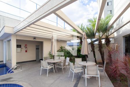 Apartamento à venda com 70m², 2 quartos e 1 vaga Apartamento à venda com 70m², 2 quartos e 1 vagaÁrea comum - Piscina
