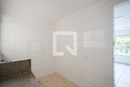 Apartamento à venda com 70m², 2 quartos e 1 vaga Apartamento à venda com 70m², 2 quartos e 1 vagaCozinha e Área de Serviço
