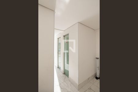 Apartamento à venda com 70m², 2 quartos e 1 vaga Apartamento à venda com 70m², 2 quartos e 1 vagaÁrea comum - Salão de Festas
