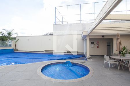 Apartamento à venda com 70m², 2 quartos e 1 vaga Apartamento à venda com 70m², 2 quartos e 1 vagaÁrea comum - Piscina
