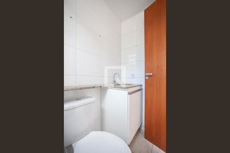 Apartamento à venda com 70m², 2 quartos e 1 vaga Apartamento à venda com 70m², 2 quartos e 1 vagaBanheiro da Suíte