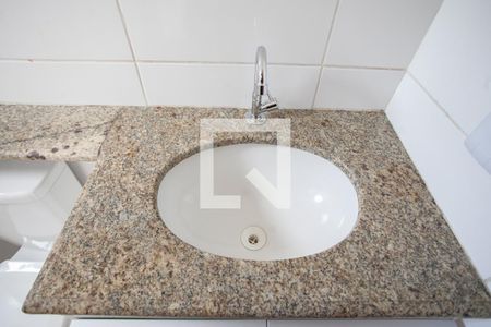 Apartamento à venda com 70m², 2 quartos e 1 vaga Apartamento à venda com 70m², 2 quartos e 1 vagaBanheiro da Suíte