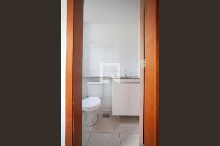 Apartamento à venda com 70m², 2 quartos e 1 vaga Apartamento à venda com 70m², 2 quartos e 1 vagaBanheiro da Suíte