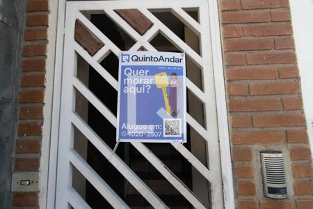 Casa para alugar com 78m², 2 quartos e sem vagaPlaca