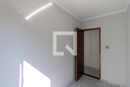 Quarto 1 de casa para alugar com 2 quartos, 78m² em Vila Nova Carolina, São Paulo