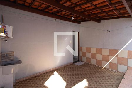 Casa para alugar com 78m², 2 quartos e sem vagaÁrea de Serviço e Quintal