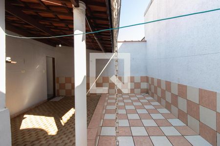 Casa para alugar com 78m², 2 quartos e sem vagaÁrea de Serviço e Quintal