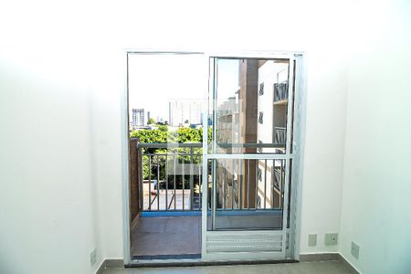 Varanda de apartamento para alugar com 2 quartos, 37m² em Lapa de Baixo, São Paulo
