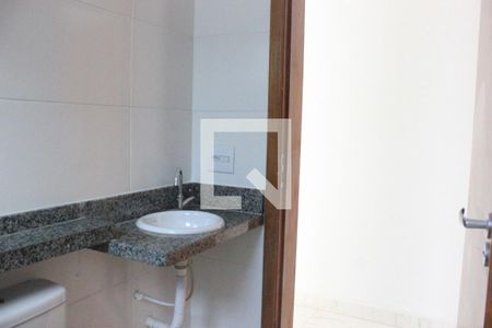 Banheiro de apartamento para alugar com 1 quarto, 42m² em Jardim Tijuco, Guarulhos