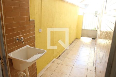 Casa para alugar com 65m², 1 quarto e 1 vagaÁrea de Serviço