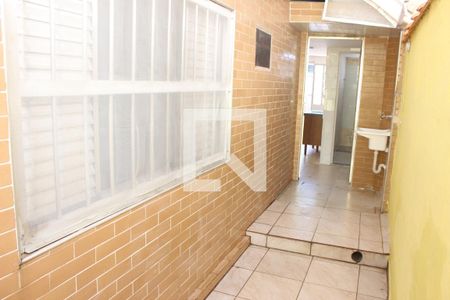 Casa para alugar com 65m², 1 quarto e 1 vagaÁrea de Serviço