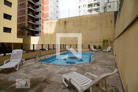 Apartamento para alugar com 78m², 2 quartos e 2 vagasÁrea comum - Piscina