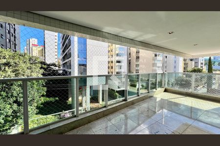 varanda de apartamento à venda com 4 quartos, 162m² em Carmo, Belo Horizonte