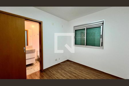 Suíte 1 de apartamento à venda com 4 quartos, 162m² em Carmo, Belo Horizonte