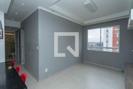Sala  de apartamento para alugar com 2 quartos, 45m² em Canhema, Diadema