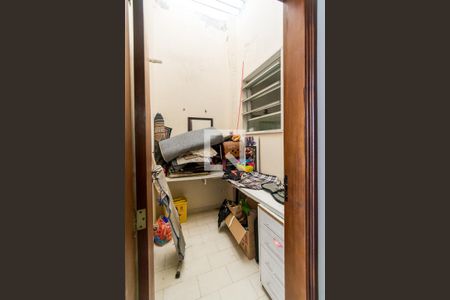 Sala - Despensa de casa para alugar com 2 quartos, 112m² em Brás de Pina, Rio de Janeiro