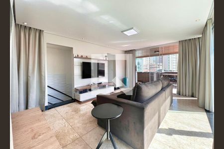 Sala 2 de apartamento à venda com 3 quartos, 150m² em Floresta, Belo Horizonte