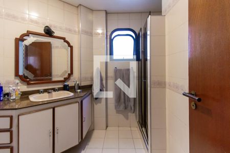 Apartamento à venda com 186m², 4 quartos e 3 vagasQuarto 2 - Suíte