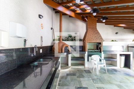 Apartamento à venda com 186m², 4 quartos e 3 vagasÁrea comum - Churrasqueira