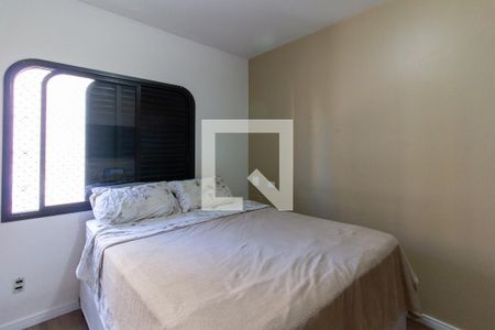 Apartamento à venda com 186m², 4 quartos e 3 vagasQuarto 2 - Suíte