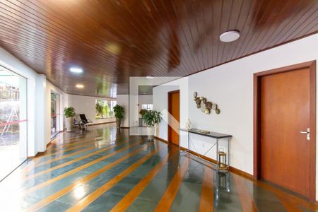 Apartamento à venda com 186m², 4 quartos e 3 vagasHall social