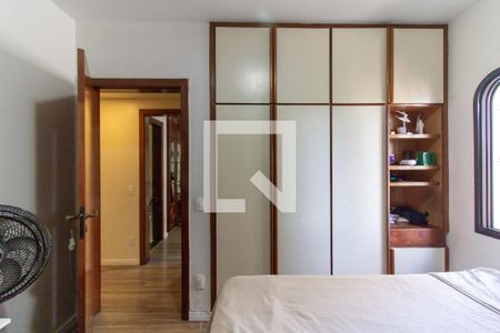 Apartamento à venda com 186m², 4 quartos e 3 vagasQuarto 2 - Suíte