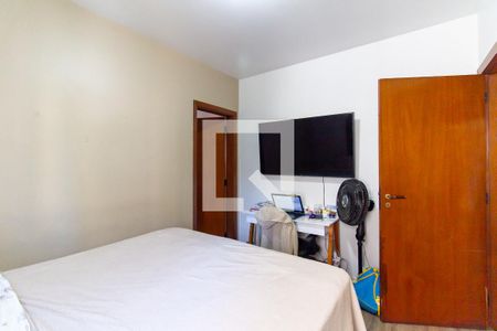 Apartamento à venda com 186m², 4 quartos e 3 vagasQuarto 2 - Suíte