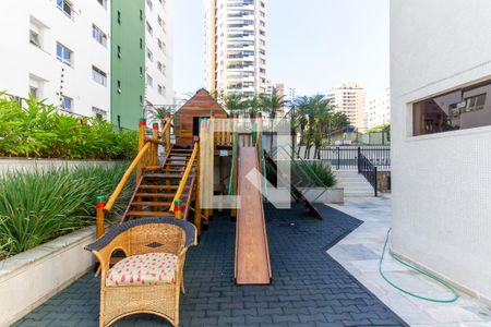 Apartamento à venda com 186m², 4 quartos e 3 vagasÁrea comum - Playground