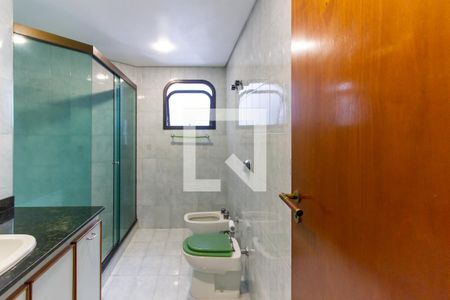 Apartamento à venda com 186m², 4 quartos e 3 vagasBanheiro da Suíte