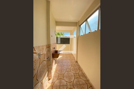 Casa à venda com 425m², 2 quartos e 3 vagas Casa à venda com 425m², 2 quartos e 3 vagasÁrea de Serviço