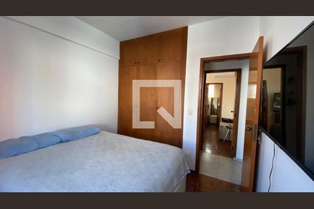 Quarto 2 de apartamento para alugar com 3 quartos, 107m² em Buritis, Belo Horizonte