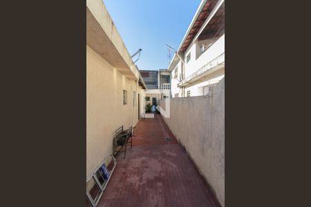 Casa à venda com 163m², 2 quartos e 1 vagaCorredor