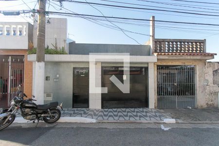 Casa à venda com 163m², 2 quartos e 1 vagaFachada