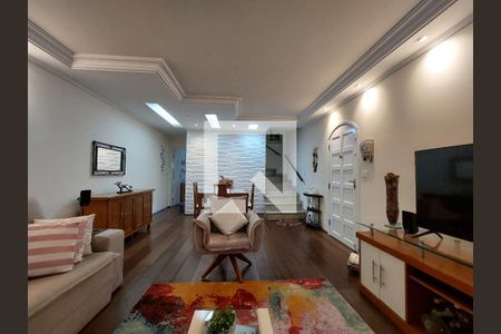 Sala de casa à venda com 3 quartos, 250m² em Jardim da Campina, São Paulo