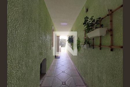 Casa à venda com 225m², 3 quartos e 2 vagasQuintal