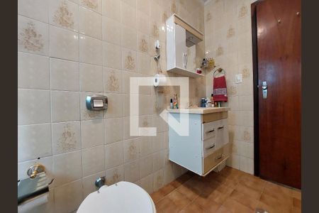 Casa à venda com 225m², 3 quartos e 2 vagasBanheiro 2