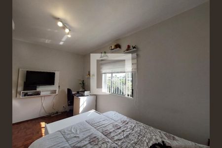 Casa à venda com 225m², 3 quartos e 2 vagasQuarto 3