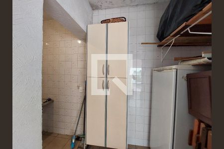 Casa à venda com 225m², 3 quartos e 2 vagasÁrea de Serviço 2